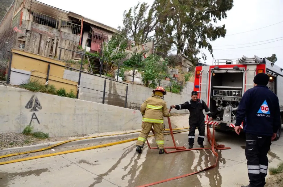 Una vivienda se incendió en La Pinta y Carabelas del barrio La Floresta