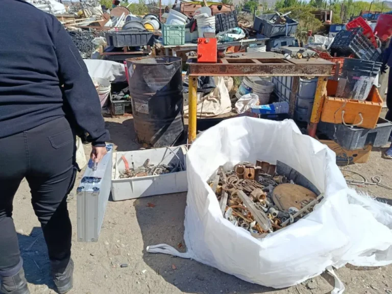 Presumen que lo que detonó en la chatarrería de Km 17 fue una munición de guerra