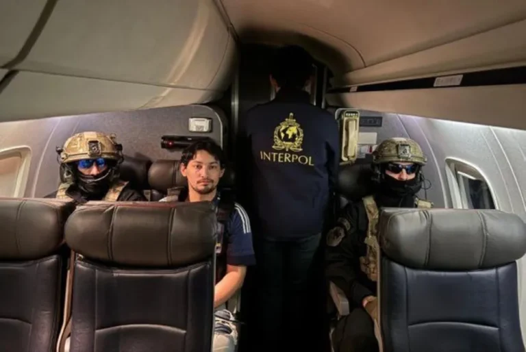 Expulsado de Perú: llegó a Argentina Matías Ozorio, vinculado al triple crimen