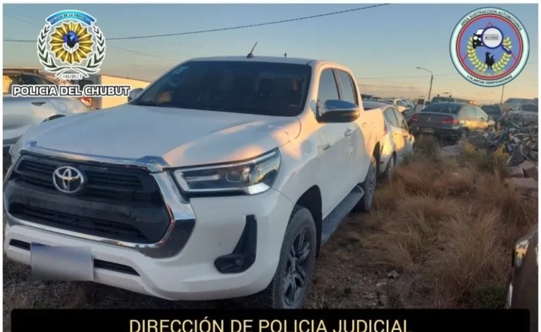 Recuperan en Puerto Madryn una camioneta robada en Neuquén