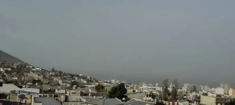 Corte de luz y alerta naranja: qué barrios están afectados