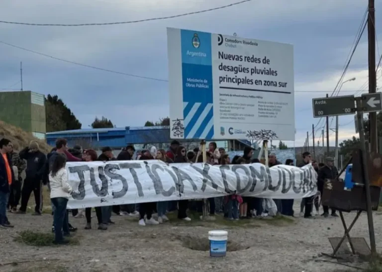 Emergencia Climática: vecinos de Comodoro reunieron firmas para que se avance en la investigación