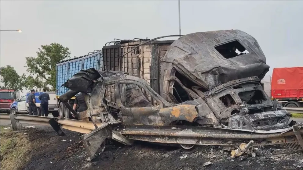 Fatal accidente en la Ruta 9: tres muertos por un choque múltiple