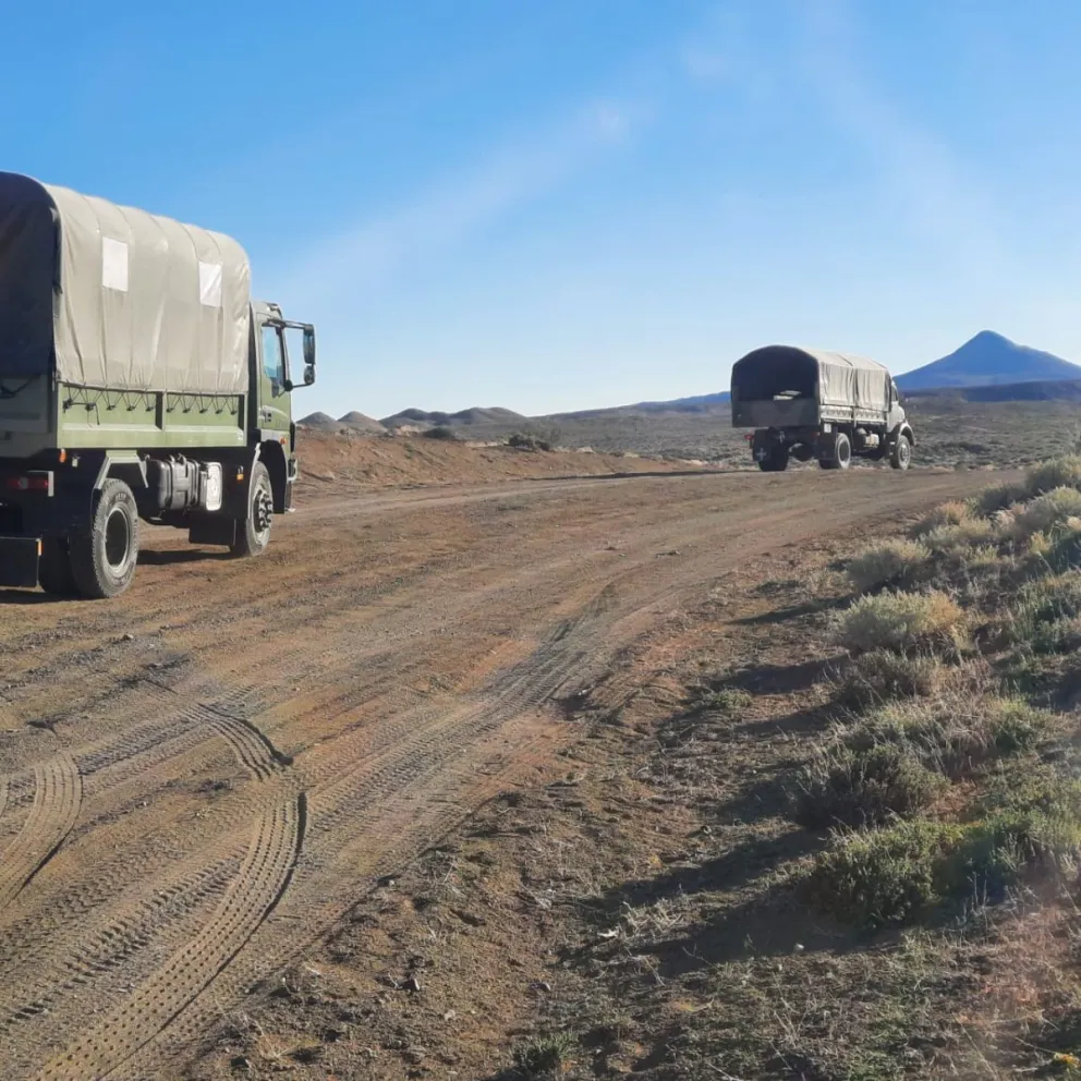 El Ejército colaboró con el transporte terrestre de policías para los rastrillajes