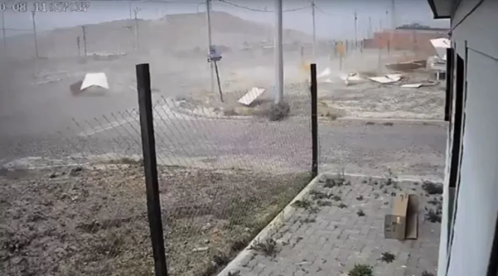 La ráfaga de viento más fuerte fue al mediodía con 120 km/h