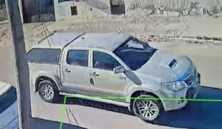 Un testigo vio a dos hombres en una camioneta similar a la de Kreder saliendo del basural