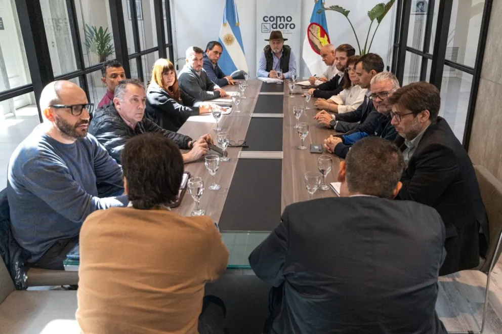Reunión de gabinete: El intendente define prioridades para cerrar el año y proyectar el 2026