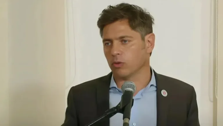Axel Kicillof se refirió a la denuncia contra Espert: “Tiene que dar explicaciones verosímiles”