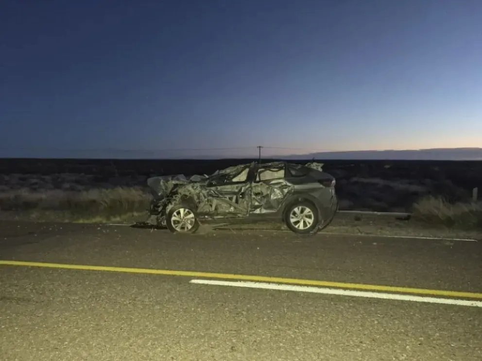 Tragedia en la Ruta 23: un hombre murió tras el desprendimiento del acoplado de un camión