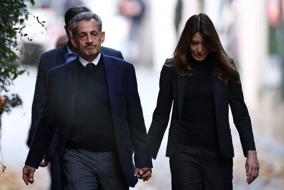 Nicolas Sarkozy fue encarcelado por corrupción y financiamiento ilegal de campaña
