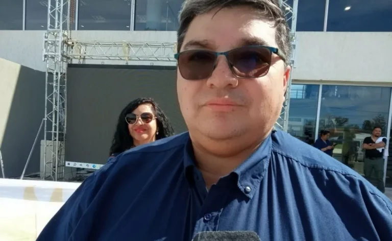 “Los hospitales no tienen color político, son para el bien de todos los chubutenses”