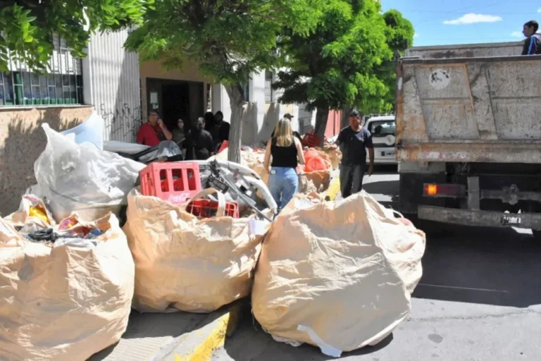 Trelew cerró "Octubre sin Plástico", con más de 3 toneladas recolectadas en 36 escuelas