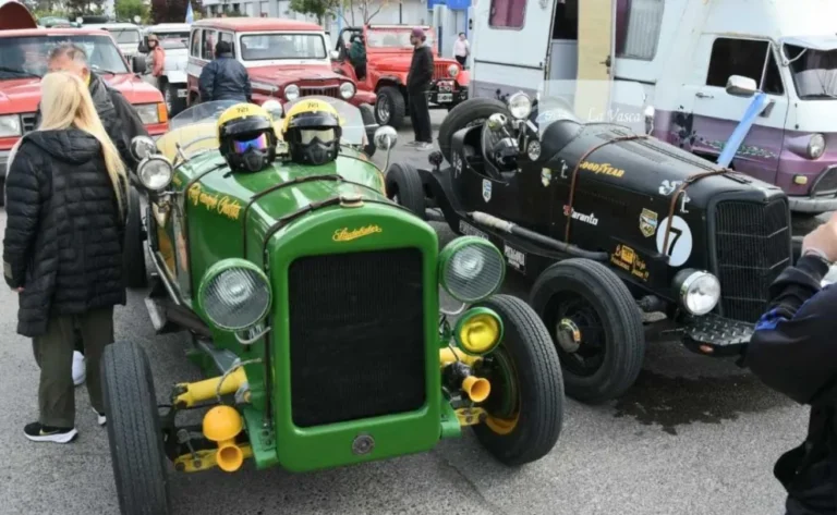 La Vuelta Doble Camarones 2025: 160 vehículos recorren la histórica “Ruta Azul”