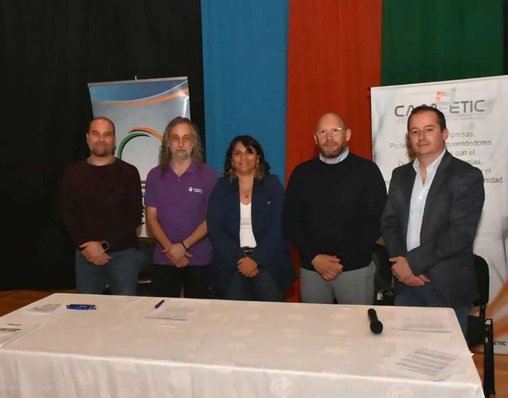 Chubut avanza con CABASE para instalar un Punto de Intercambio de Internet en Esquel