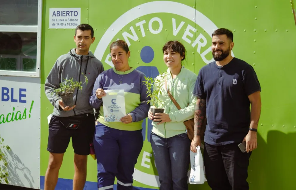 Urbana invita al intercambio de plantines en el Predio Ferial