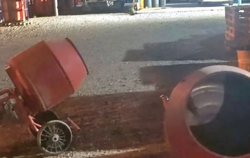 Detienen a dos hombres por intentar robar dos hormigoneras en el Industrial