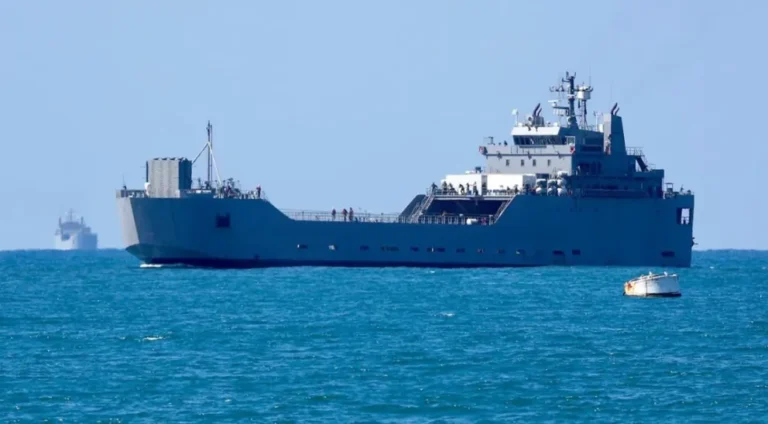 Israel interceptó la flotilla humanitaria y prepara la deportación de sus tripulantes