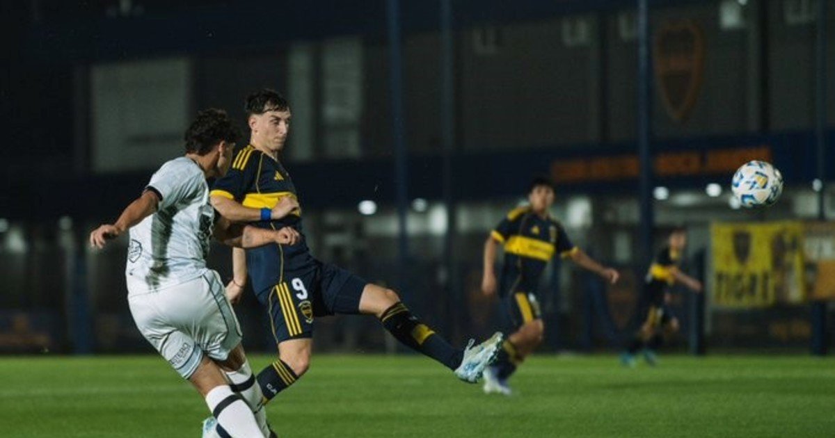 El duro momento en que la Reserva de Boca se enteró de la muerte de Miguel Russo y suspendió su partido vs Belgrano