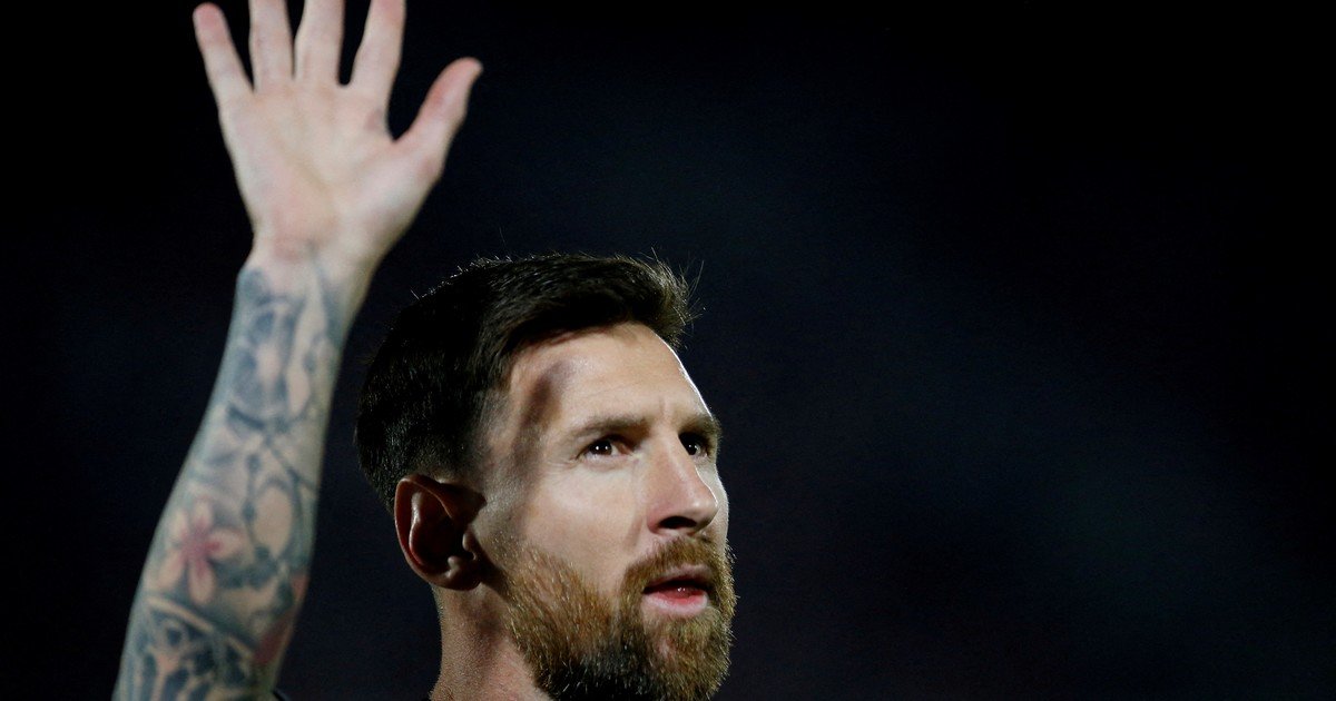 ¿Argentina de negro y Brasil de rojo?: polémica por la filtración de las camisetas suplentes que usarían la Scaloneta y el Scratch en el Mundial 2026