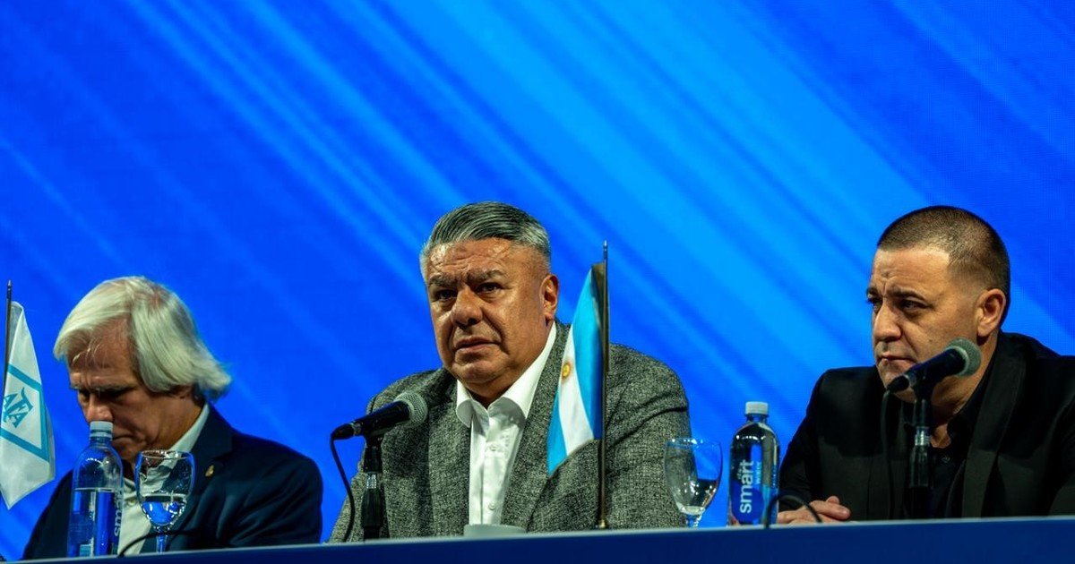 "UnAFA": Chiqui Tapia anunció que la AFA tendrá su propia universidad a cargo de un ex rector de la UBA