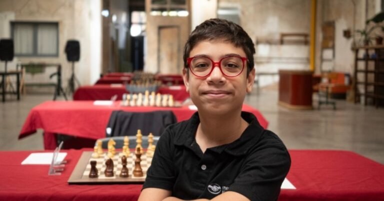 Faustino Oro se enfrentará al gran maestro Sandro Mareco en Bahía Blanca