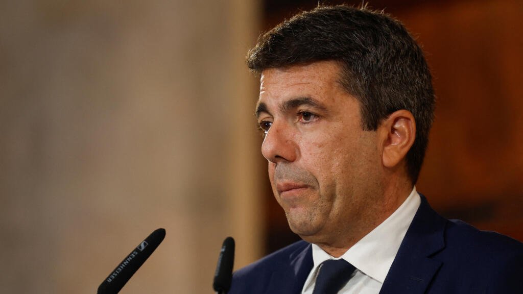 “Ya no puedo más”: Mazón dimite a un año de la DANA, pero no convoca a elecciones