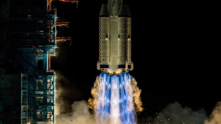 China envía roedores al espacio y prevé que sus taikonautas pisen la Luna en 2030