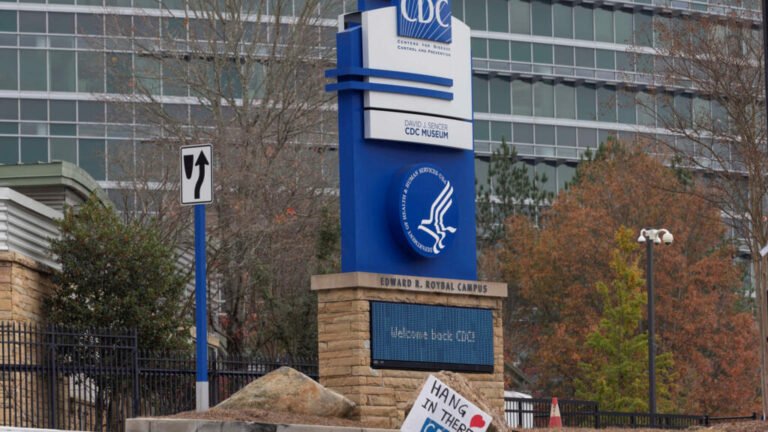 De teoría de conspiración a posición oficial: CDC acepta posible relación entre autismo y vacunas