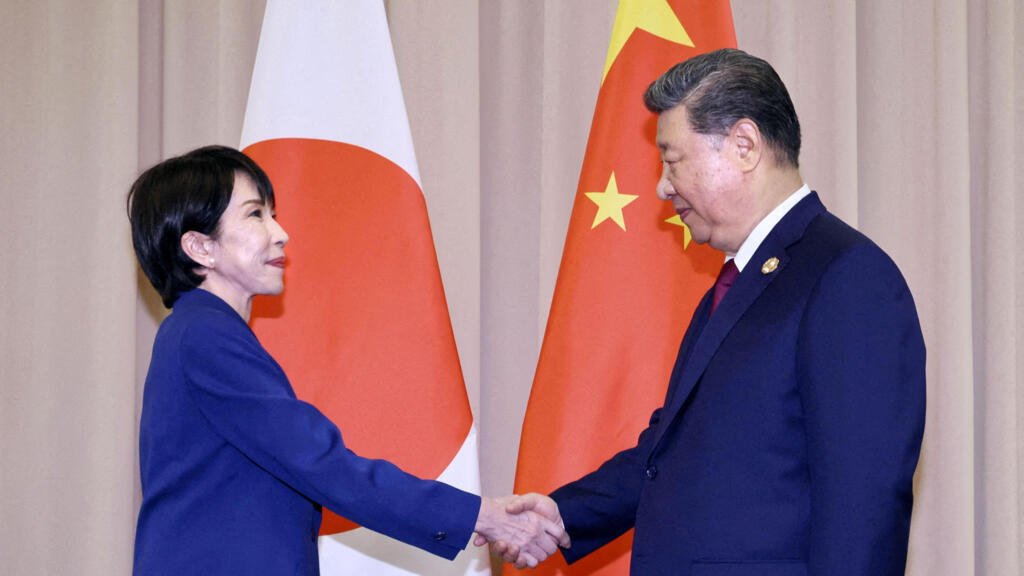 Japón eleva la tensión con China: Sanae Takaichi despliega misiles cerca de Taiwán