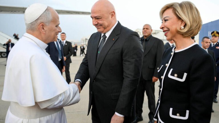 En Líbano, el papa León XIV habla de paz en medio de crisis y tensiones