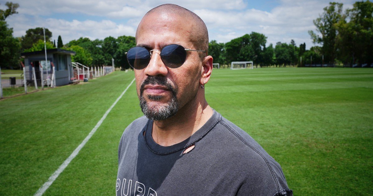 Juan Sebastián Verón, cara a cara con Clarín: "Tapia y Toviggino quieren tener cautivos a los clubes tirándoles migajas"