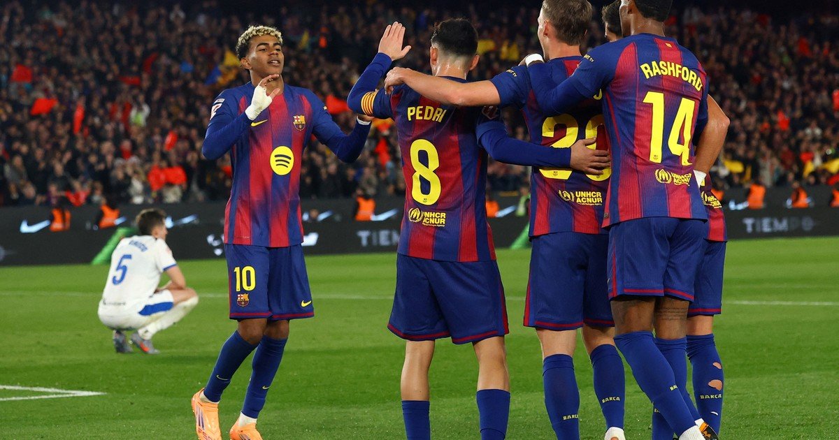 Barcelona se lo dio vuelta al Alavés de Coudet y se recuperó de la dura derrota ante Chelsea