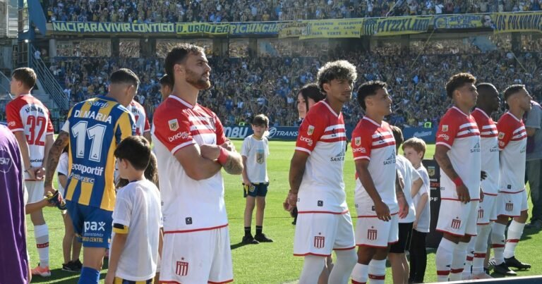El árbitro Dóvalo informará al Tribunal de Disciplina el "espaldazo" de Estudiantes al campeón designado Rosario Central: "No se cumplió el protocolo"