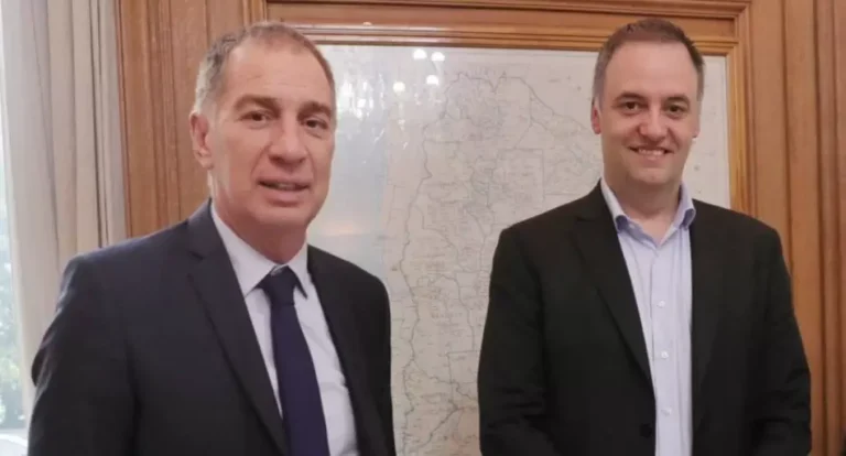 Decreto inesperado reordena ministerios: Adorni gana poder y Santilli recupera terreno