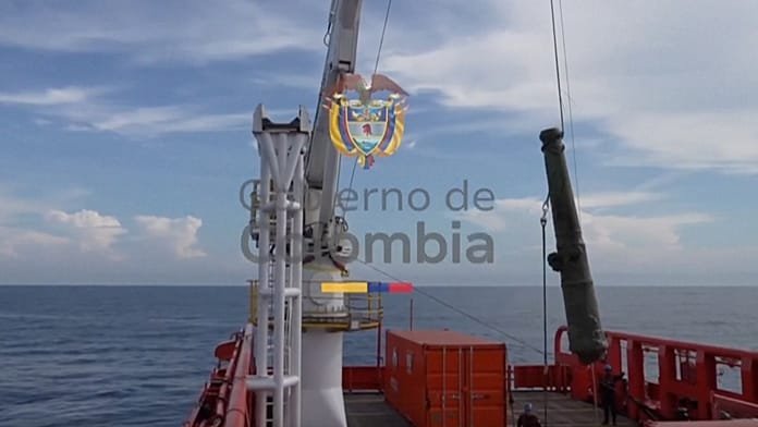 Colombia recupera los primeros objetos del galeón San José, hundido en 1708