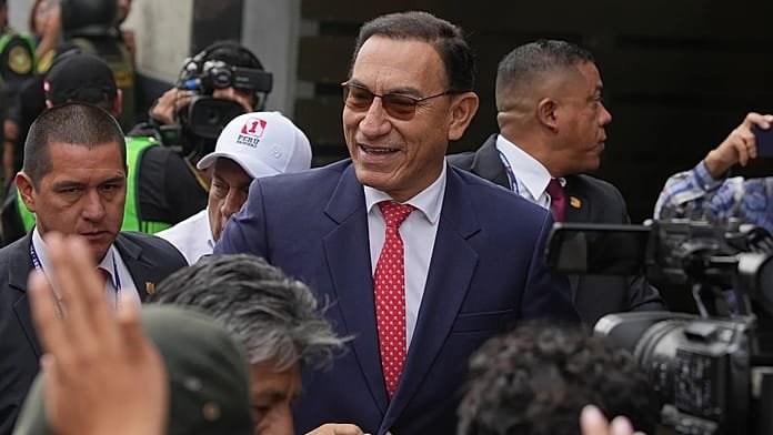 Perú condena a 14 años de prisión al expresidente Martín Vizcarra por recibir sobornos