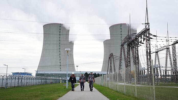 La República Checa amplía su central nuclear de Dukovany, construyendo 2 nuevos reactores por 19.000 millones