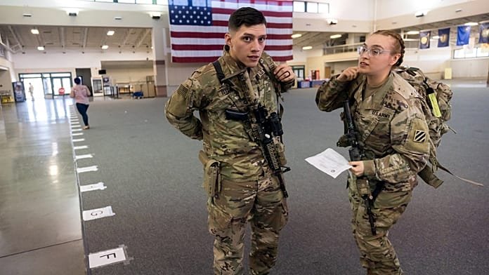 El Ejército de EE. UU. retira de su web una guía que aconsejaba a soldados acudir a bancos de alimentos