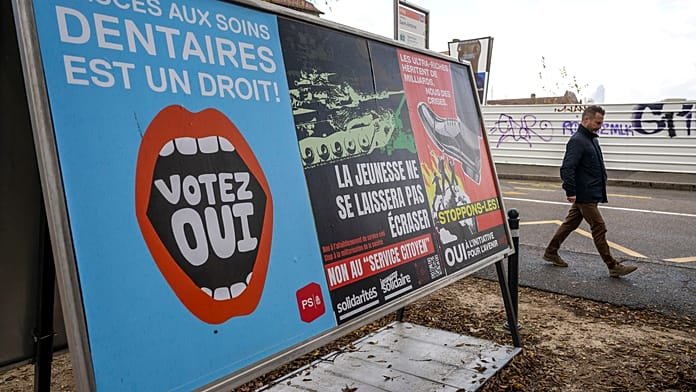 Suiza rechaza el servicio obligatorio para las mujeres y el impuesto para los superricos