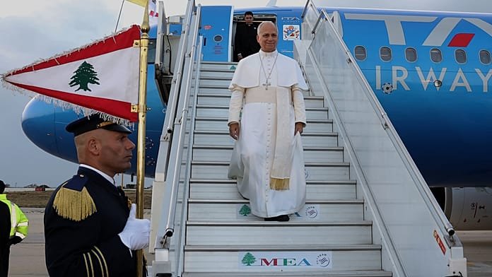 El Papa advierte del riesgo de una "Tercera Guerra Mundial fragmentada" durante su viaje al Líbano