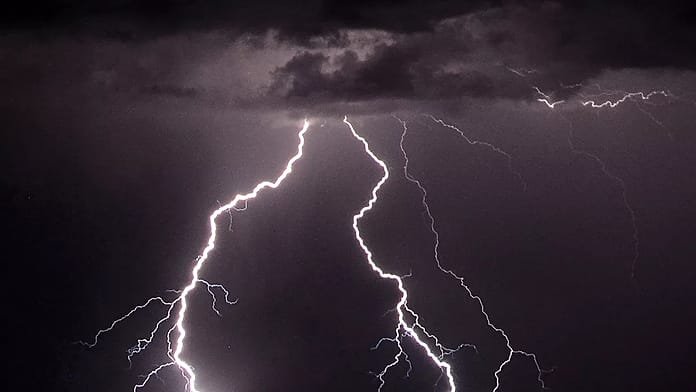 Perú: Un rayo mata a un turista y hiere a otro en una ruta de montaña en Cuzco