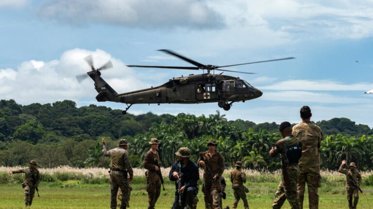 Panamá no apoyará ningún "acto hostil contra Venezuela": Mulino, pese a ejercicios militares con EE. UU.