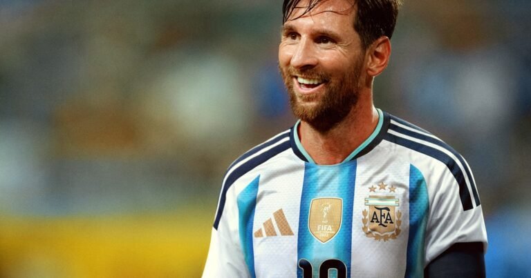 La Selección Argentina tiene nueva camiseta para el Mundial 2026: se confirmó el diseño titular de Adidas con un homenaje oculto en sus franjas