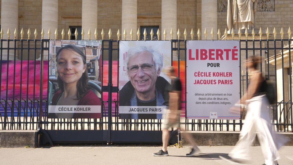 Irán libera a los franceses Cécile Kohler y Jacques Paris luego de tres años en prisión