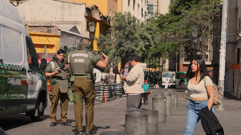 "No se puede vivir": la preocupación por la inseguridad marca las presidenciales en Chile
