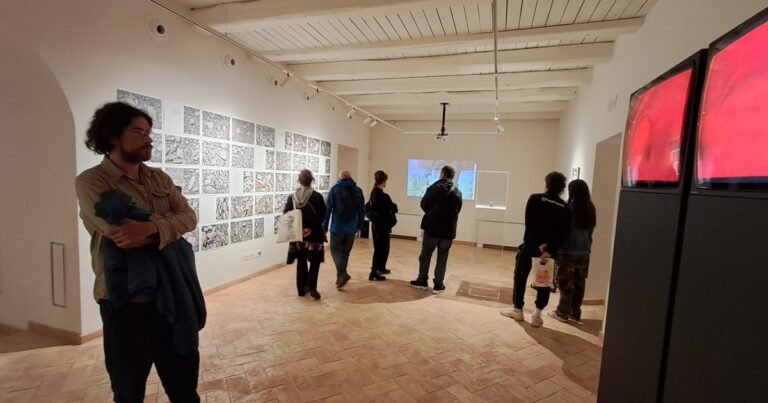 Arte, emoción y resistencia: el impacto humano de Bienalsur 2025 en Roma