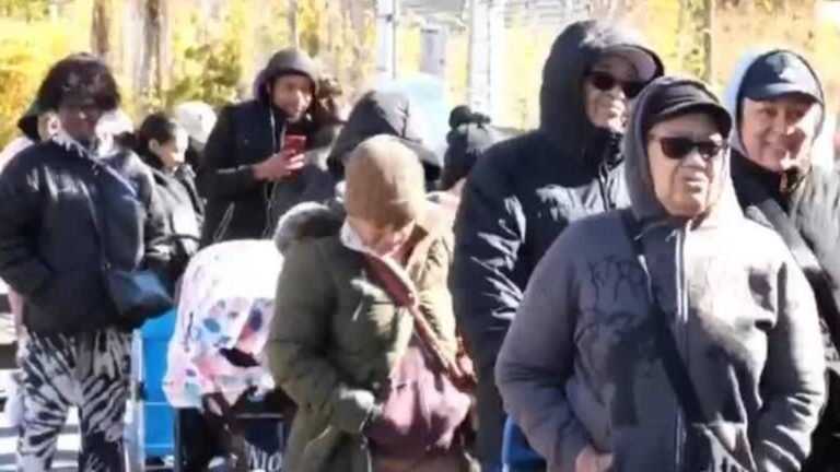 EE. UU: juez ordena a la Casa Blanca financiar por completo el programa de asistencia alimentaria