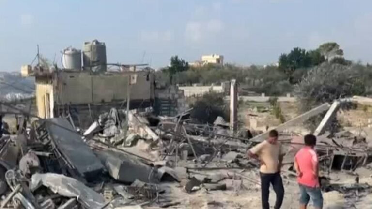 Miles de libaneses siguen sin poder regresar a casa pese al cese el fuego