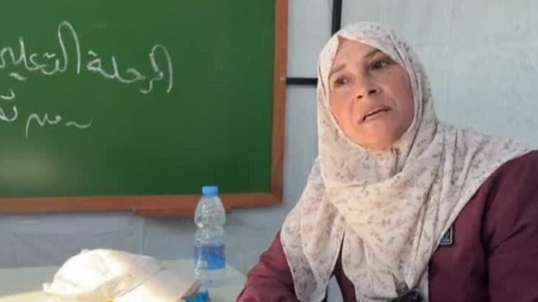 Retorno a clases en Gaza: aulas improvisadas tras el cese al fuego