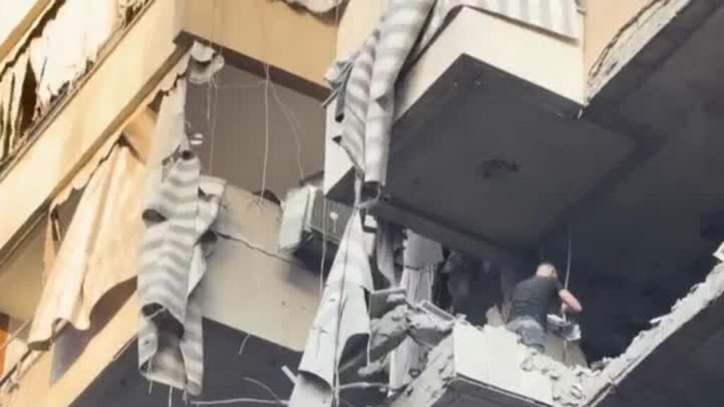 Israel ataca zona residencial en Beirut y afirma haber "matado al jefe de Estado mayor" de Hezbolá
